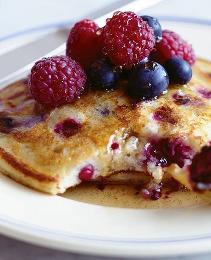 Mixed berry pancakes
