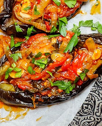 Imam bayildi – Turkish stuffed aubergines