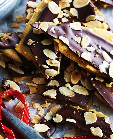 Chilli salted chocolate and ginger honeycomb