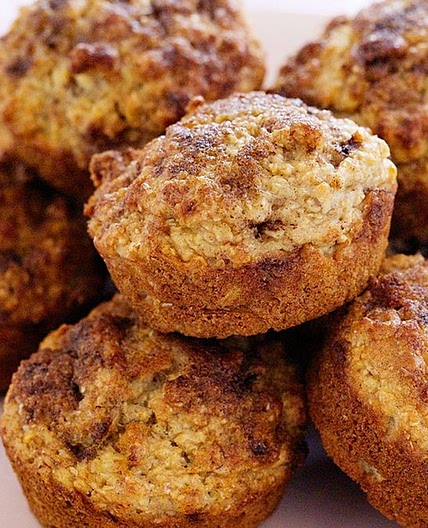 Apple and bran muffins