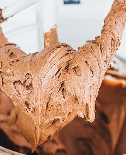 Almost Homemade (Cheater) Buttercream Frosting