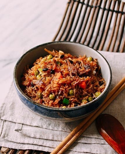 One Pot Rice Cooker Rice with Dace Fish