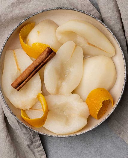 Poached Pears (VIDEO)