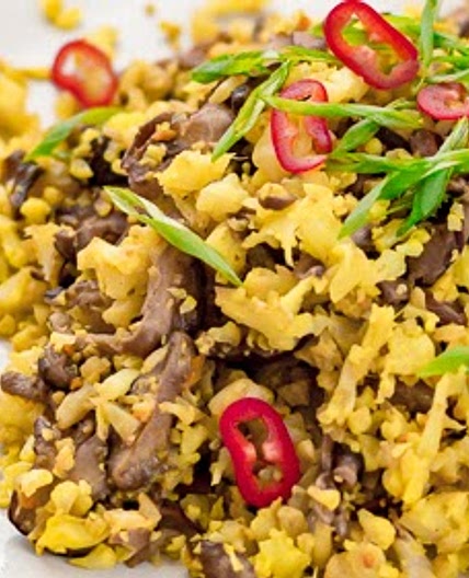 Riso di cavolfiore con funghi shiitake