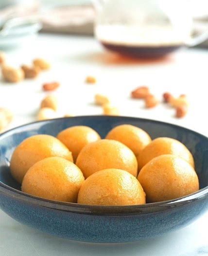 Keto Peanut Butter Balls