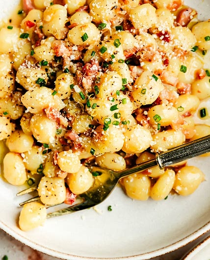 20-Minute Gnocchi Carbonara (Easy, Creamy, Foolproof)