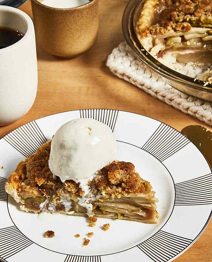 Apple Crumb Pie