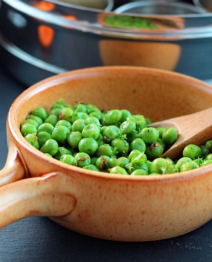 Quick and Savory Indian Peas