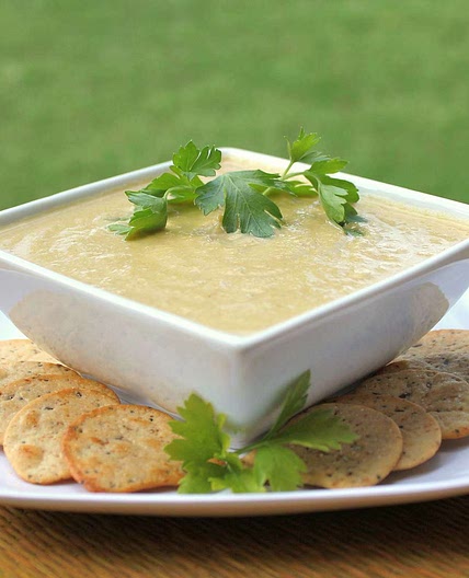Low Carb Cauliflower Leek Soup