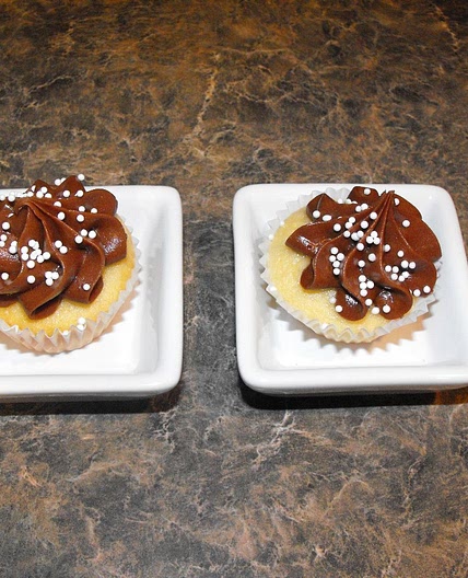 Chocolate-Cinnamon Cream Cheese Frosting