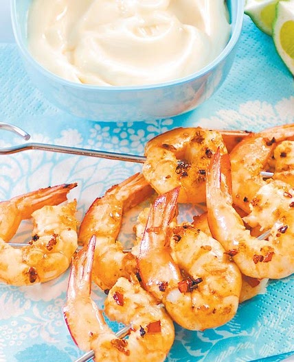 Garlic and chilli prawn skewers