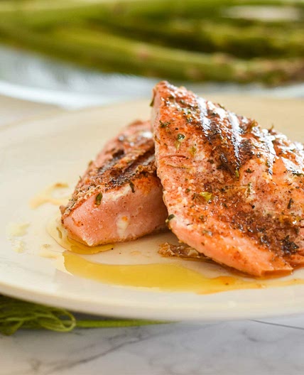 Easy Grilled Salmon with Cajun Seasoning