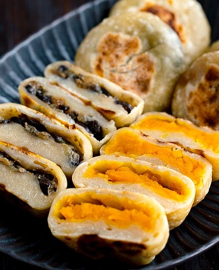 Oyaki (Japanese Stuffed Dumplings)