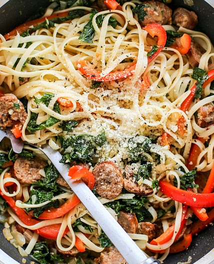 Linguine with Sausage and Kale
