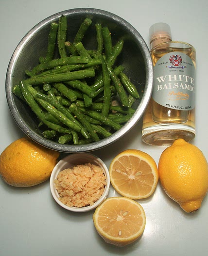 Lemon, Garlic, and White Balsamic Roasted Green Beans