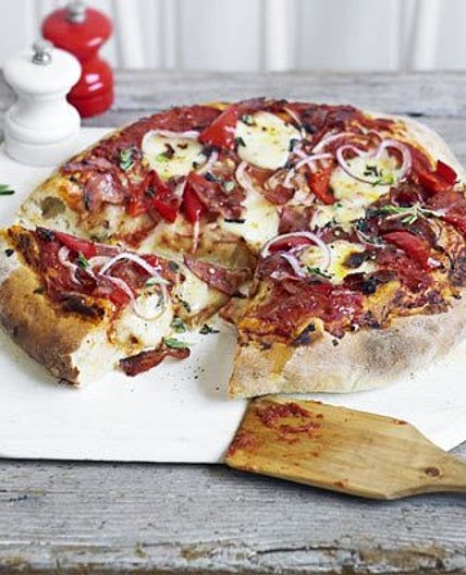 Salami & cherry pepper pizza
