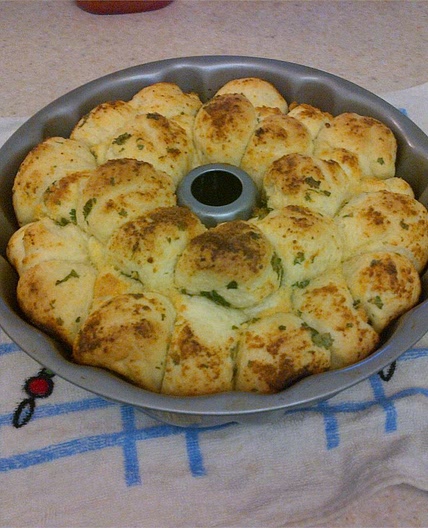 Garlic Parmesan Monkey Bread