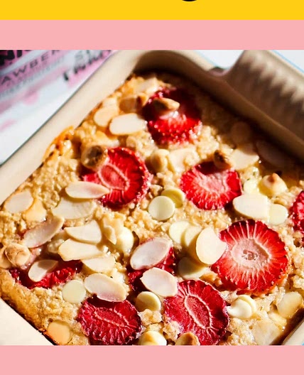 High protein strawberry shortcake baked oats 