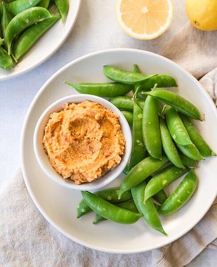 Sugar Snap Peas with Sun-Dried Tomato Hummus