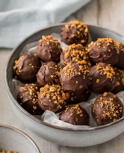 Hazelnut Praline Chocolate Truffles