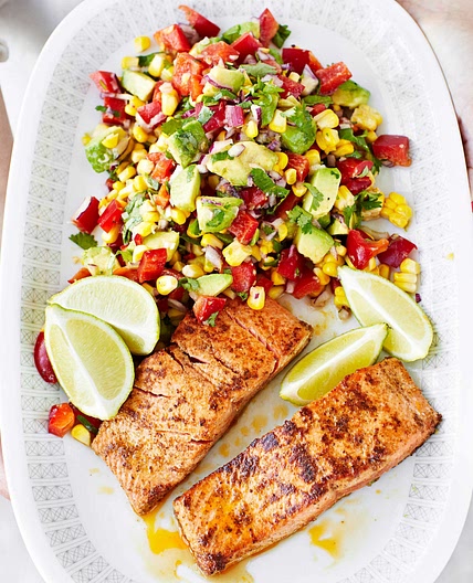Wild salmon with corn & pepper salsa salad