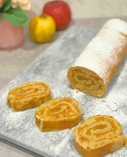 Best Apple Cake with Fresh Apples