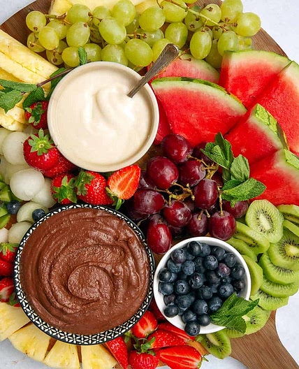 How To Create A Stunning Fruit Platter {Fruit Tray}