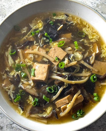 Low FODMAP Vegetarian Hot and Sour Soup
