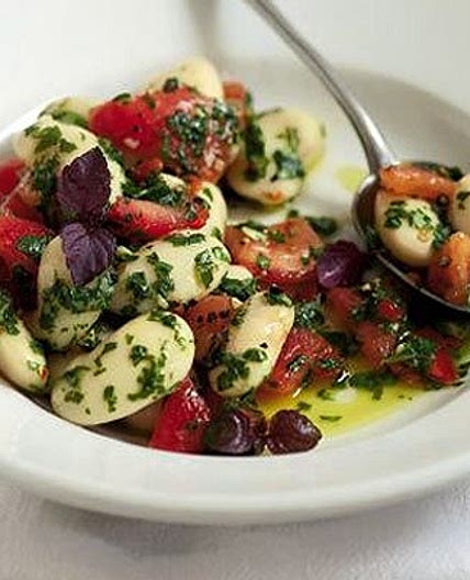 Butter bean & chilli tomato salad