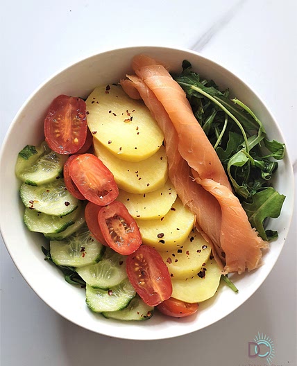 Salade de pommes de terre au saumon fumé