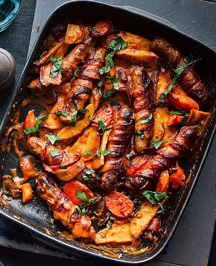 Christmas pigs in blankets casserole