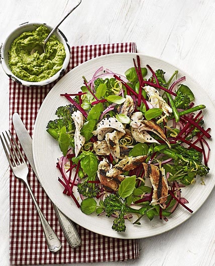 Chicken, broccoli & beetroot salad with avocado pesto