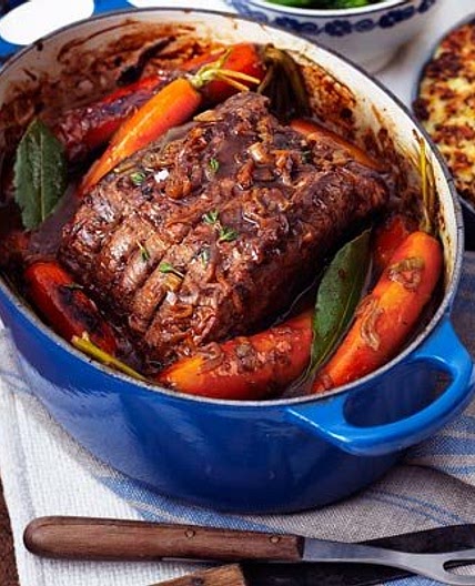 Pot-roast beef with French onion gravy