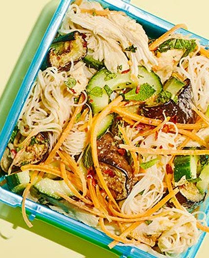 Sesame chicken noodles