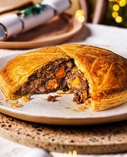 Mushroom bourguignon pithivier