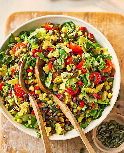 Tomato & black bean taco salad