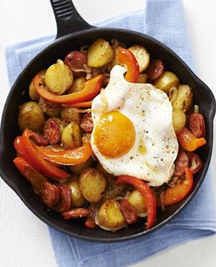 Spanish eggs with chorizo & peppers