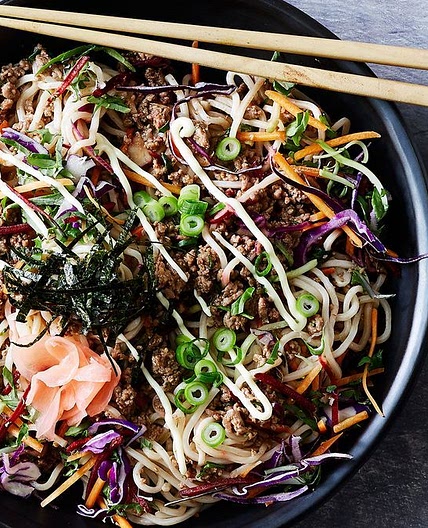 Quick beef mince yakisoba