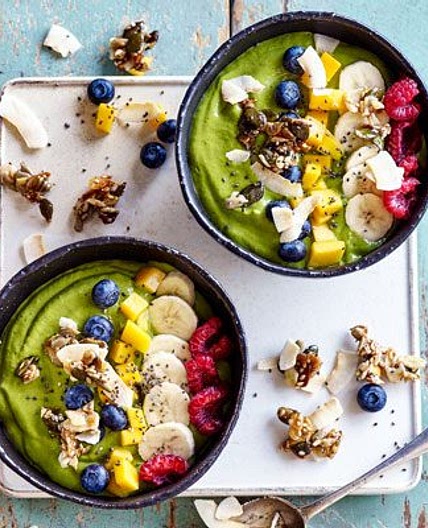 Green goddess smoothie bowl