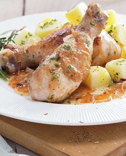 Muslitos de pollo al vino con patatas