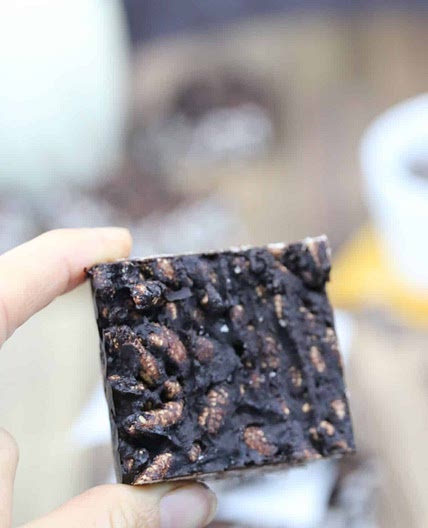 Dark Chocolate Peanut Butter Crunch Bars (dairy-free)