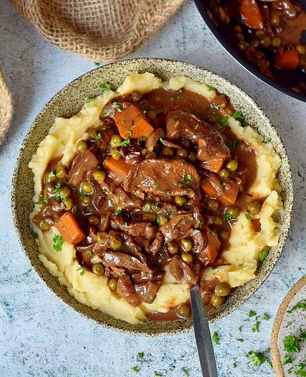 Vegan Mushroom Bourguignon