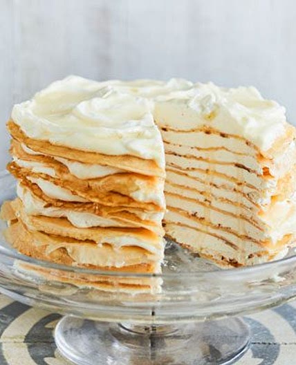 Lemon drizzle mille crêpe cake