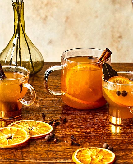 Slow cooker mulled cider