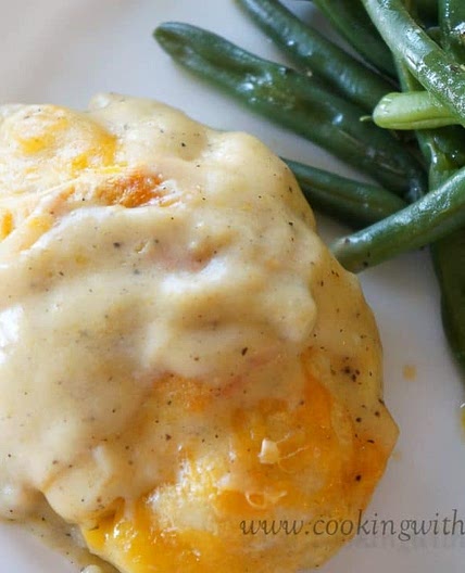 Easy Chicken and Cheese Stuffed Crescent Rolls