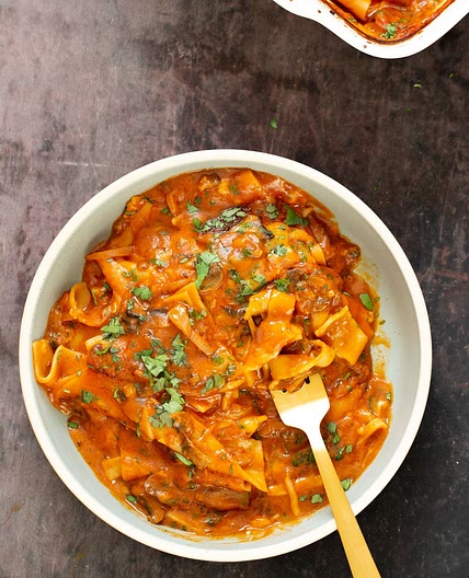 Vegan Butter Chicken Lasagna Bake