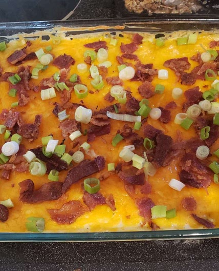 Cheesy Chicken and Potato Casserole with Bacon