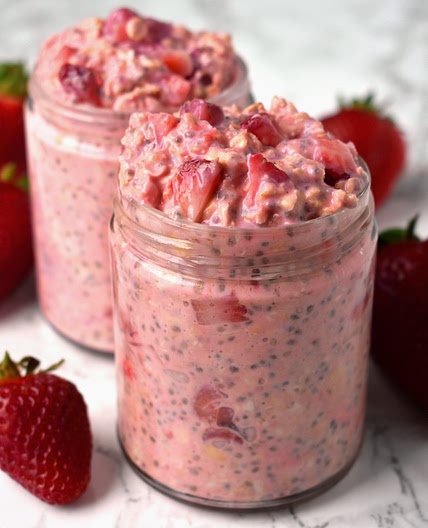 Strawberries and Cream Overnight Oats