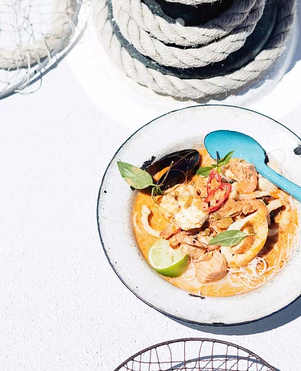 Easy Seafood Laksa Recipe | Woolworths