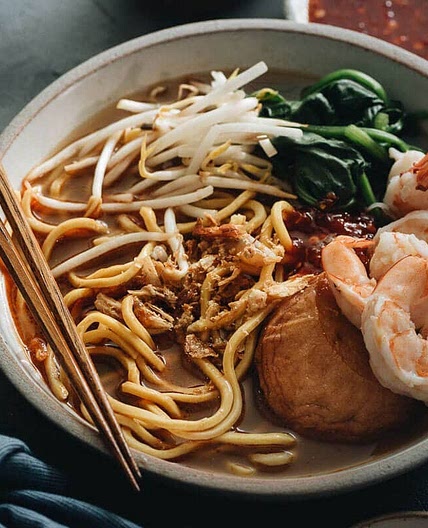 Hokkien Prawn Mee Noodle Soup (Hae Mee)